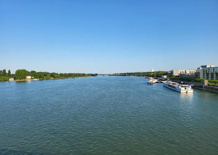 Accommodatie bij particulieren Helles An Der Uniklinik - Schlesisches Viertel *